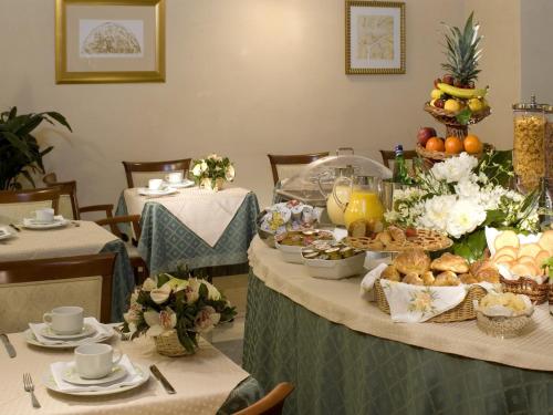 Hotel Aberdeen - image 4