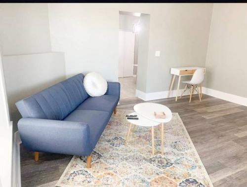 The Palms on Orange: 1 BR w/ Private Entrance A