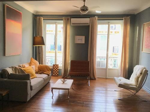 Modern, traditional , bright and stylish appartement - Location saisonnière - Nice