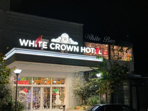 WHITE CROWN HOTEL