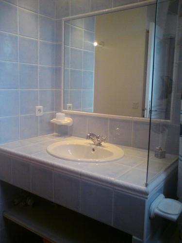 PROVENÇAL HOUSE IN FAYENCE with POOL & INDOOR SPA - image 10