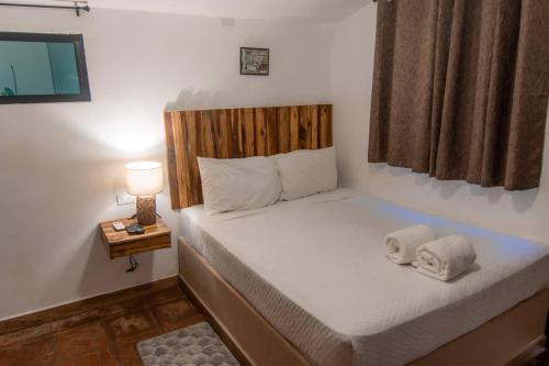 1 queen bed
