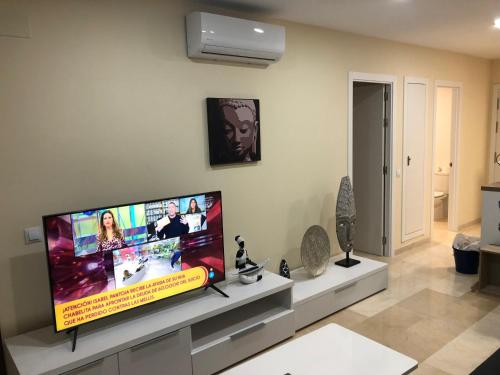 Moderno Apartamento en Primera linea Paseo Maritimo Fuengirola