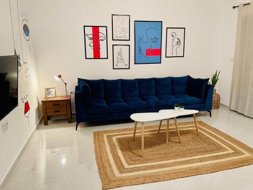 . HaOfek 10 - A spacious unit near a magical lake