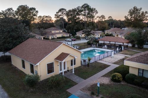 Mariners Suites - Kingsland - image 6