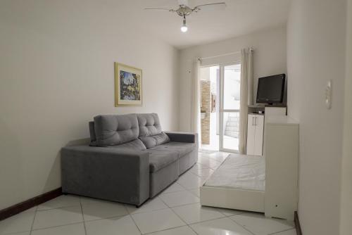 Ap 104 - Residencial Bromelias a 50 metros da praia de Bombinhas