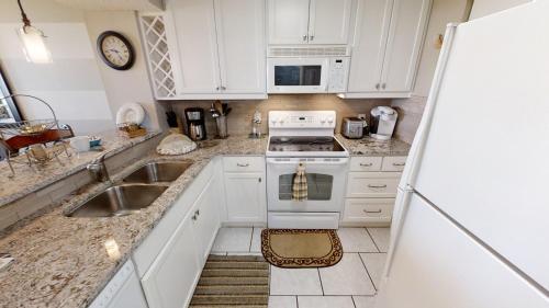 Dunes of Panama B-204 - image 10