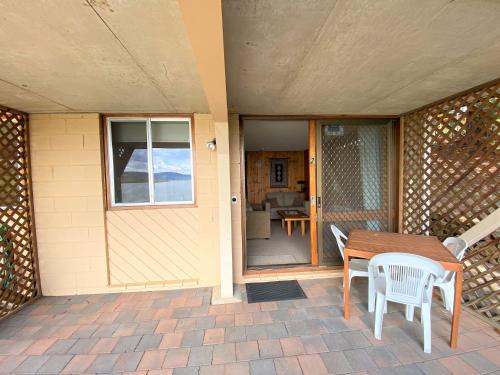Seeblick 2 - 1BR Lakefront Apartment l Central Location l Off-Street Parking, Jindabyne (foto 8)