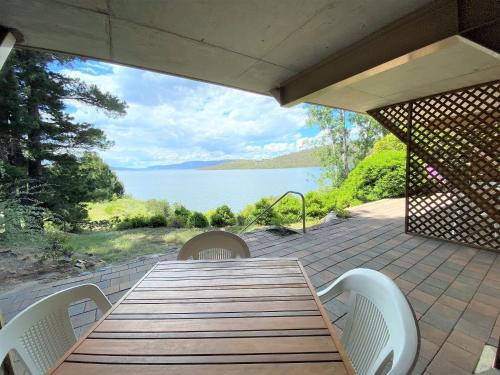 Seeblick 2 - 1BR Lakefront Apartment l Central Location l Off-Street Parking, Jindabyne (foto 9)