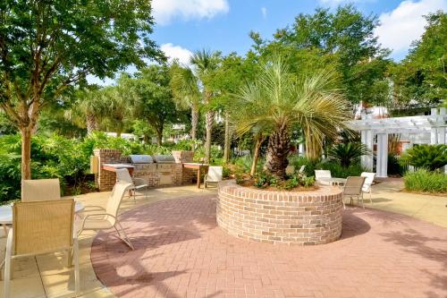Baytowne Wharf - Pilot House #408 in Destin (FL)