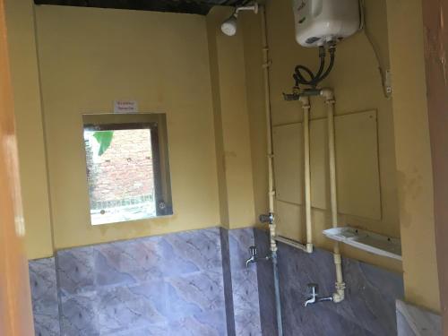 TUSTI GREENS GUESTHOUSE