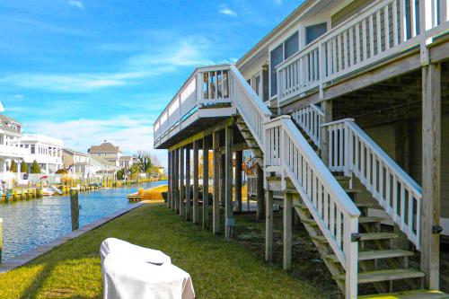 Captain's Retreat