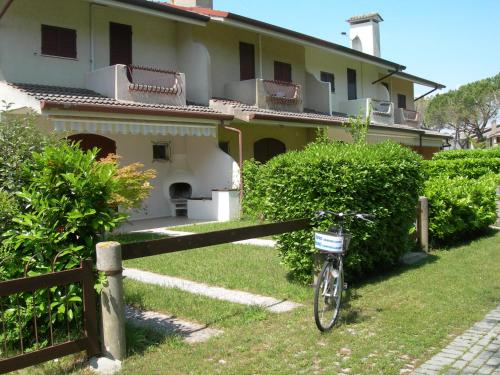 Splendid terraced villa with 6 beds