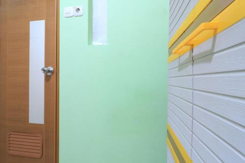 Eiffel Residence Tarakan - Female Only - Tap to explore photos