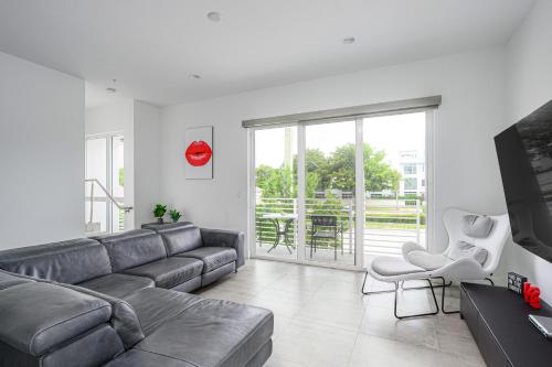 14th & Ocean Townhomes 1367-5A in Pompano Beach, USA