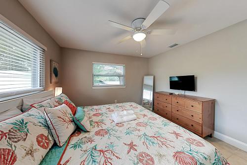 Bee Ridge Retreat