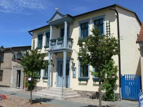 F-1065 Brunnenaue Haus Terrasse, für Gruppen geeignet in Sagard, Deutschland