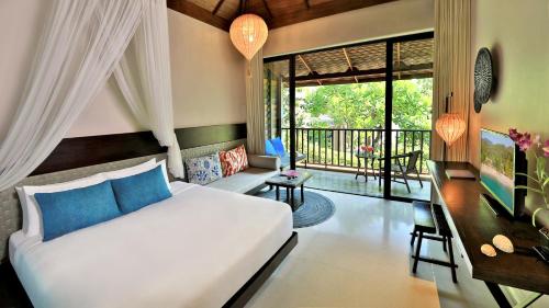 Buri Rasa Village Phangan Room Type - Deluxe King Room