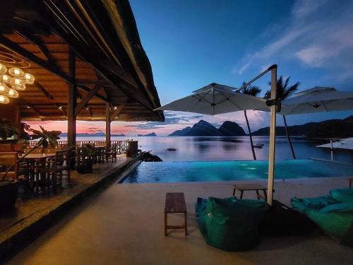 Mua Tala Hotel beachfront view