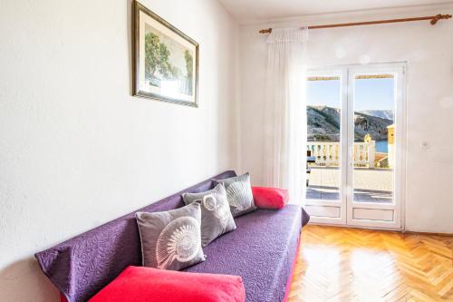 Apartments with mountain and seaview