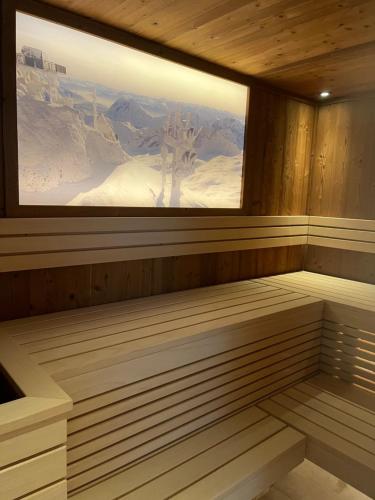 ซาวน่า, Quartier Severin in เบอร์วัง