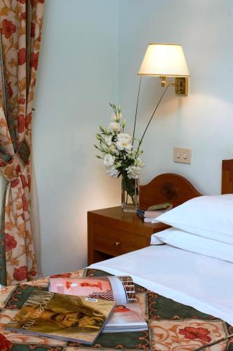 Hotel Aberdeen - main image