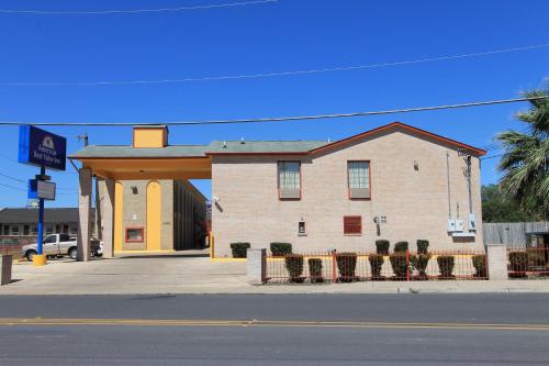 Americas Best Value Inn San Antonio/Lackland AFB - image 7