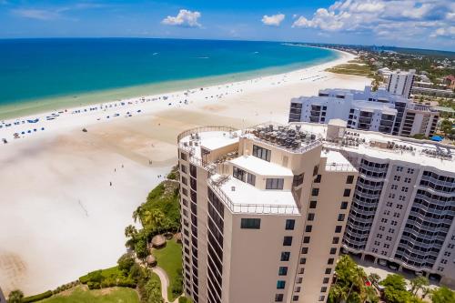 Pointe Estero 804