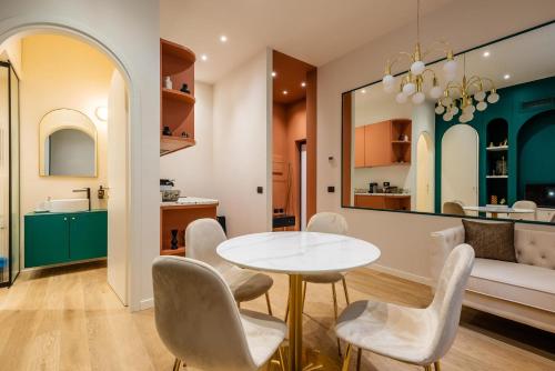 Stylish and fancy flat close to Montenapoleone Brera by Easylife