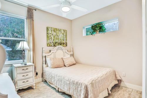 Sebastian River Sunsets & Cozy City Getaway
