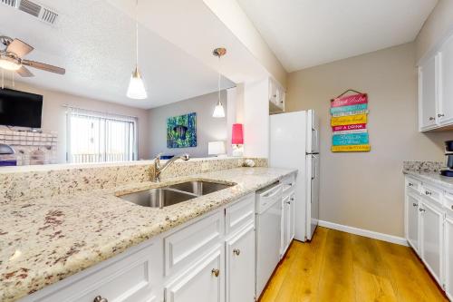 Seascape Villas - image 10