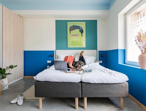 Bob W Chueca - image 5