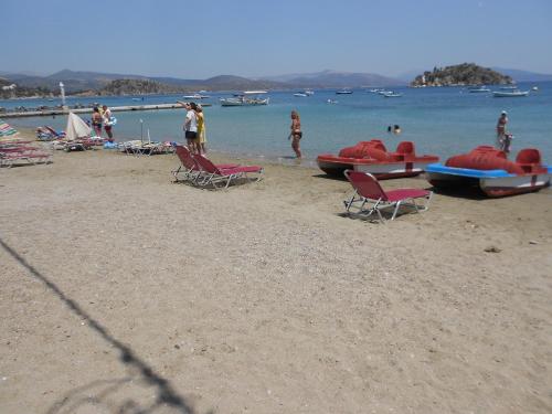 Frini Hotel - image 4