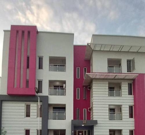 Spoonbills Apt. - 2Bedroom luxuriously furnished, Freedom Way