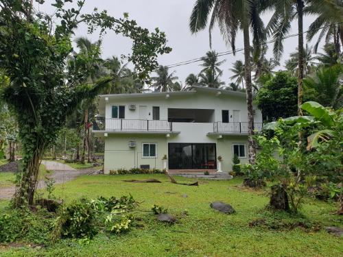 Pentaqua -Dineros Guest House Room Type - Double Room with Park View