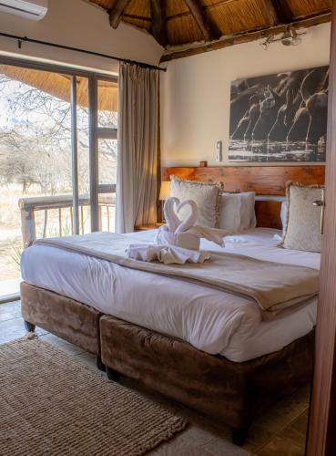 Tshikwalo Game Lodge