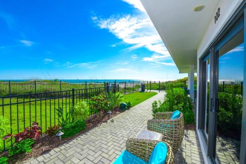 330757339 Anna Maria Beach Resort