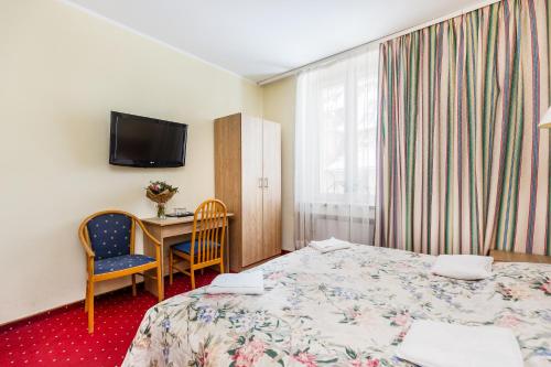 Double Room image 9