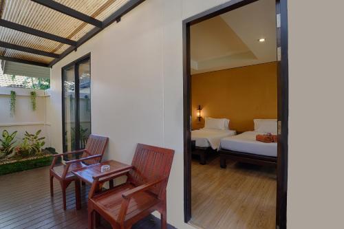 Phuket Island View Resort - SHA Extra Plus