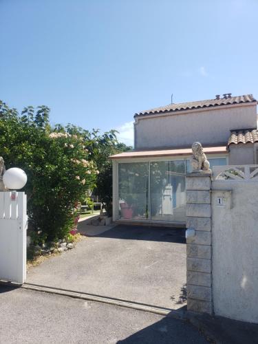 Rêve Bleu, Maison T3 Frontignan Plage avec Jardin, Mer à 250m, Clim & Parking - Accommodation - Frontignan