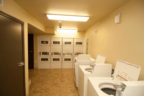 WoodSpring Suites Williston