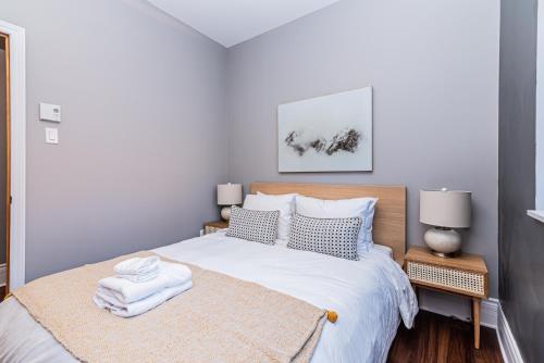 Family Friendly 3-bedroom beauty in Le Plateau by DenStays