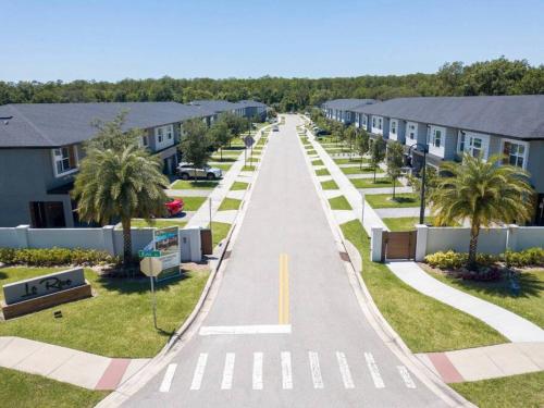 Dream Four Bedrooms Vacation Townhouse at Le Reve Resort (213021)
