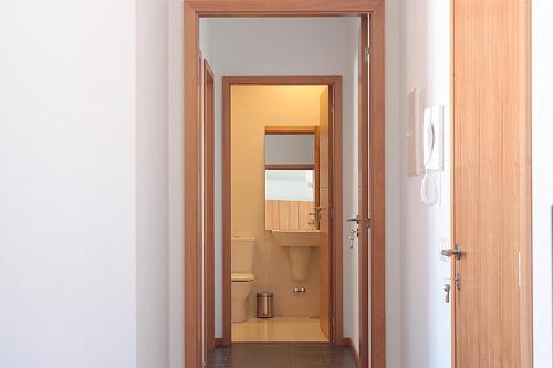 2 bedrooms, 4 beds