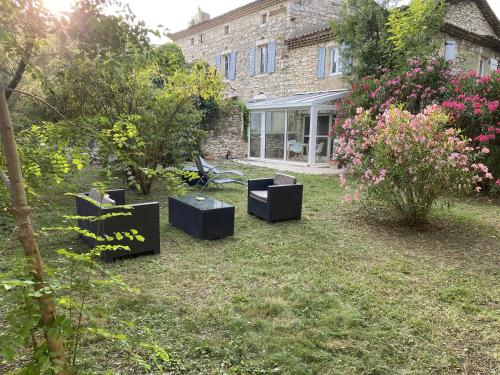 Appartement LES LAURIERS ROSES - Apartment - Marsanne