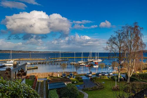 fewo1846 - Residenz am Yachthafen - luxuriöses Strandhaus mit 2 Schlafzimmern