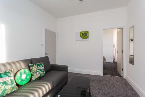 Picture of Cherry Property - Kiwi Suite