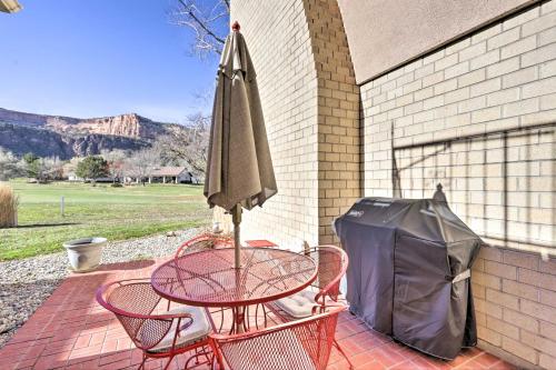 Grand Junction Golf Course Condo with Balconies