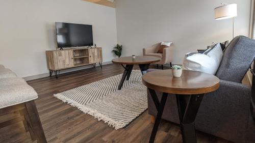 Premier 1BR Flat - Gym - Parking