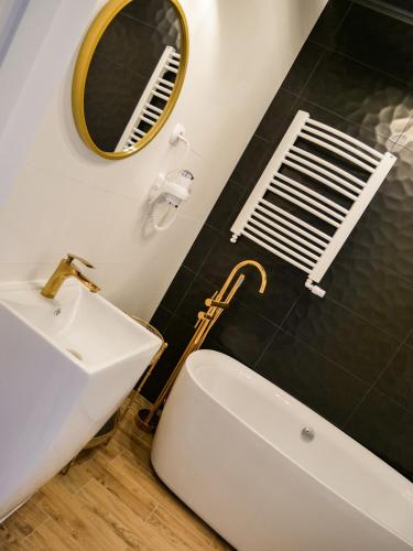 PAŁAC FABRYKANTA - Accommodation - Myszków